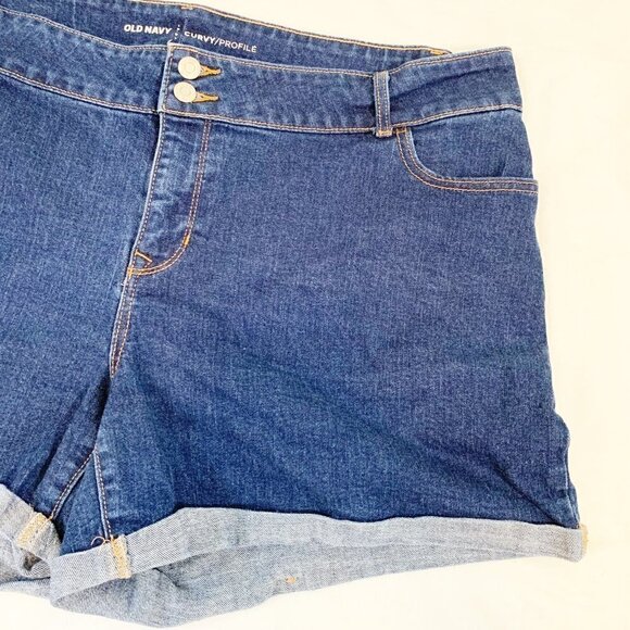 Old Navy Curvy dark wash dual button 4" denim jean shorts - Size 20 plus regular - Picture 3 of 9
